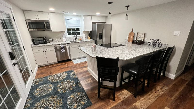 2 Bedroom Charming Historic Retreat Apt C - Photo 1