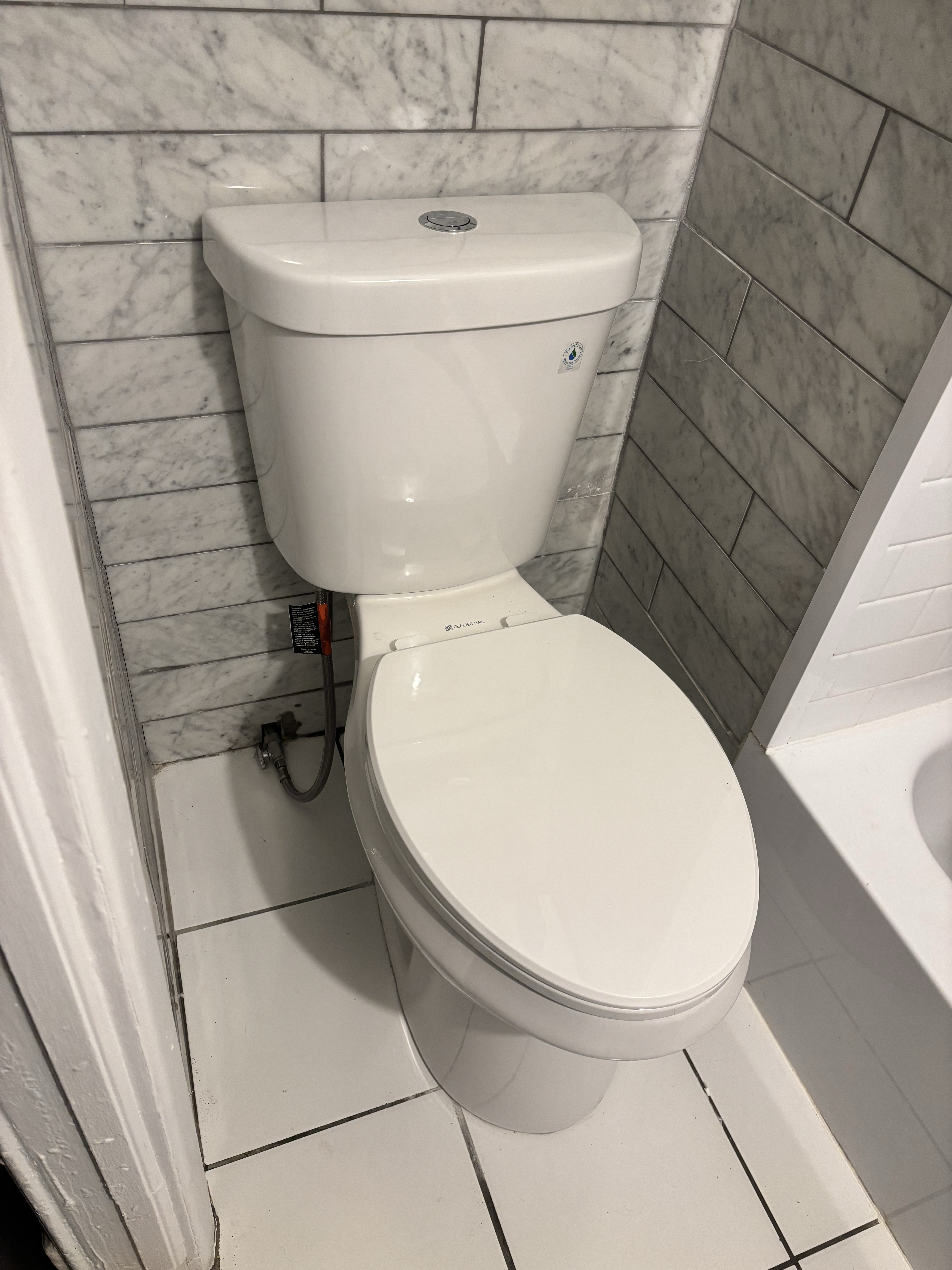 Newly Renovated 2nd floor Apartment available in Private Brownstone House located in Bedstuy Brookly - Photo 7