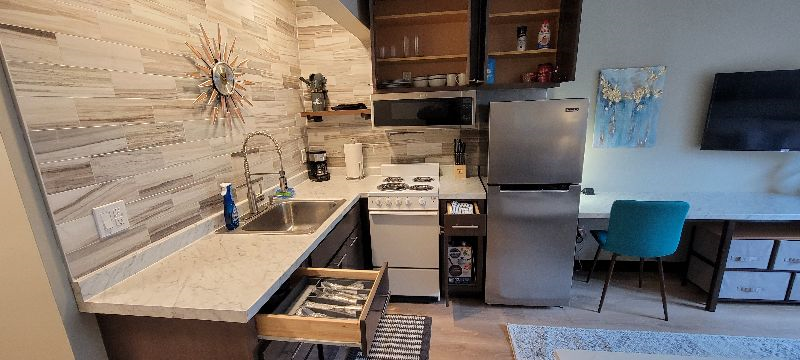 Cozy, Clean, Convenient studio - Photo 10