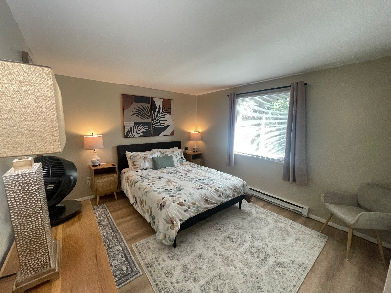 Cozy, Clean, Convenient studio - Photo 7