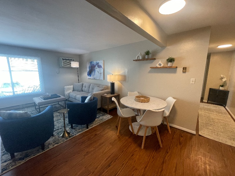 Cozy, Clean, Convenient studio - Photo 5