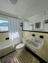 4 BLOCKS from CAMC (kcity) 2 BR, 800 SF, Fully furnished  (all new), off-street parking, laundry, pe - Photo 8