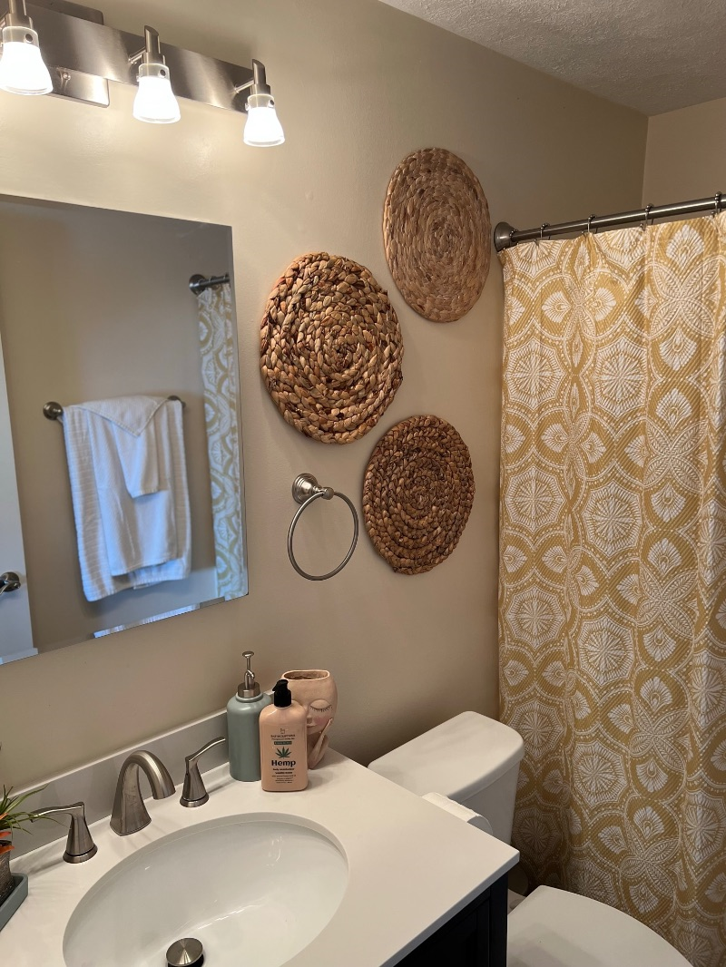 The Lost and Found-Quiet. Simple. Convenient - Photo 6