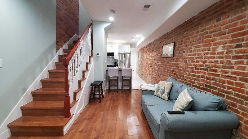 Private Home in the Heart of Columbia Heights - Photo 5