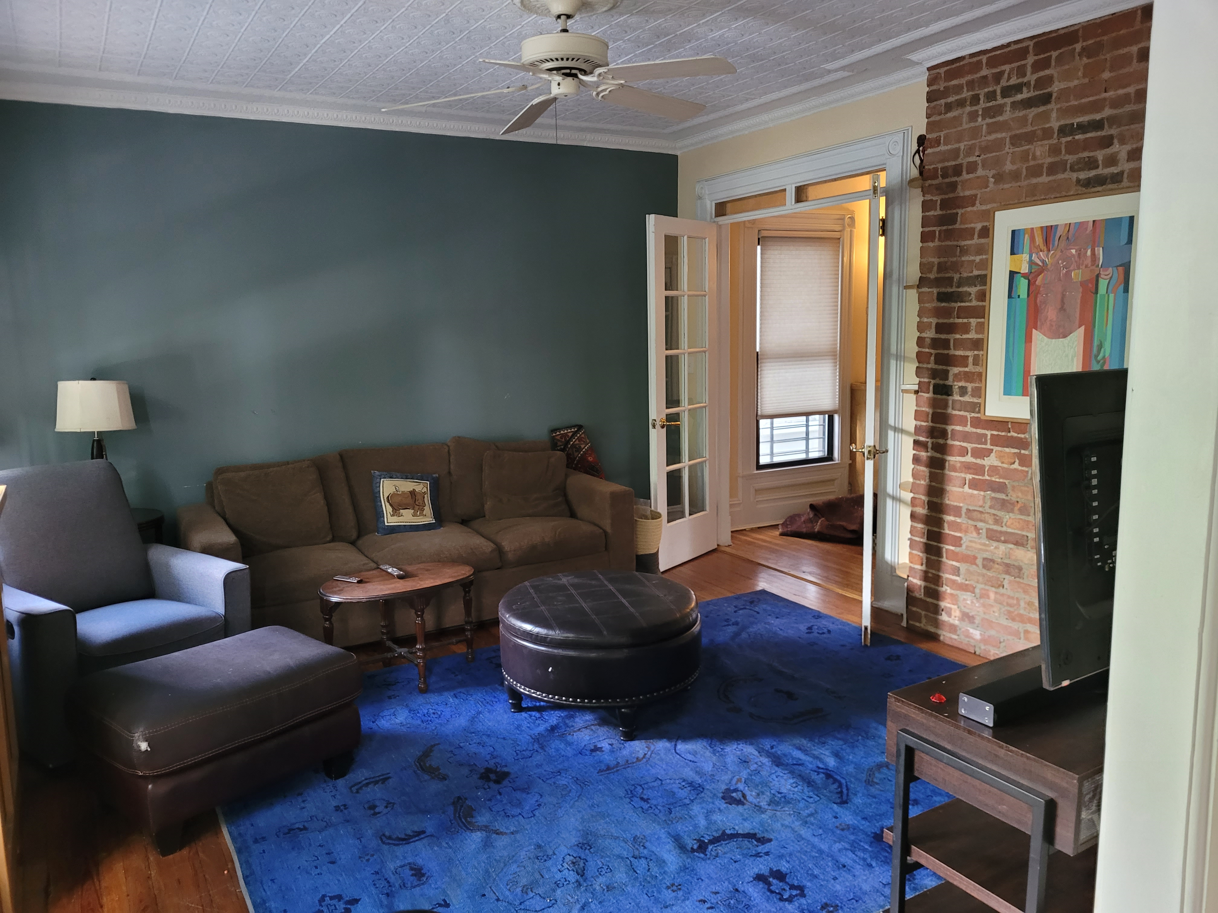 Occupied until july 2026 Private escape from busy life -large 1br with 600sq ft outdoor space- chef - Photo 2
