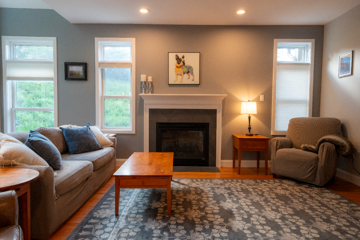 Entire Condo In Quechee - Pet friendly - Photo 3