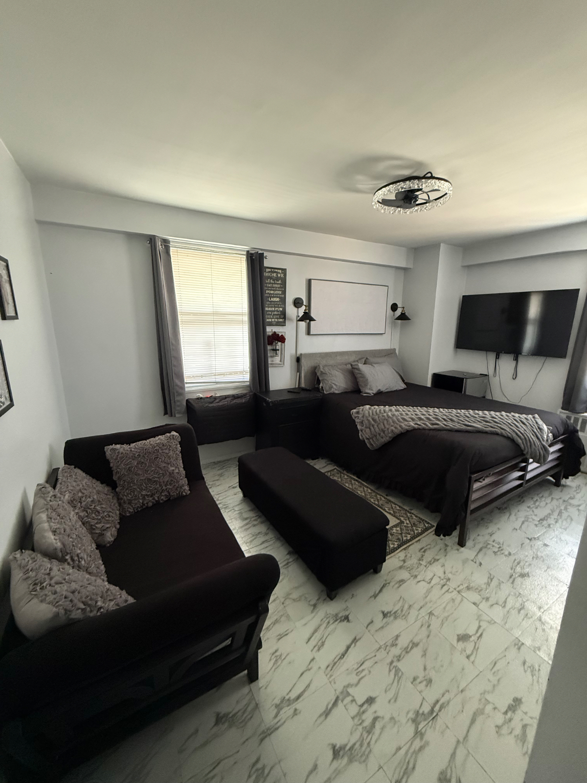 Lux Private Room in Manhattan - Photo 8