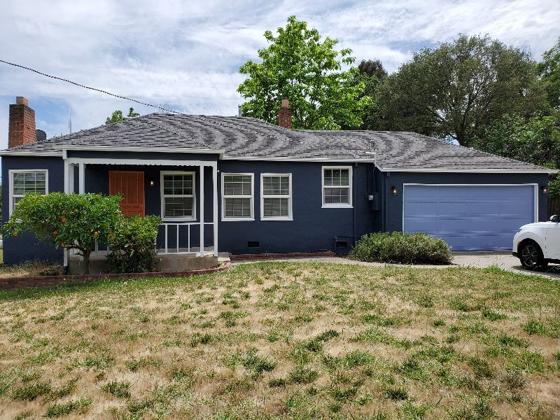 Cute 3 bed 2 bath - Photo 1