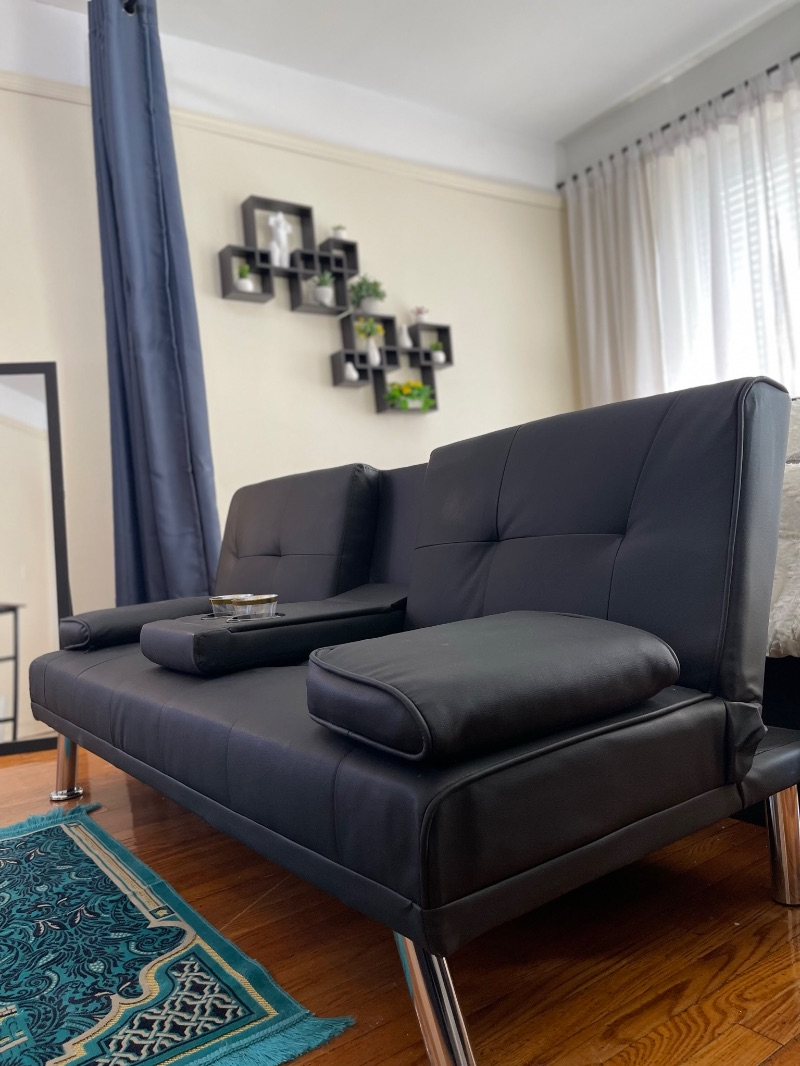 Centrally Located Bedroom on Grandconcourse - Photo 9
