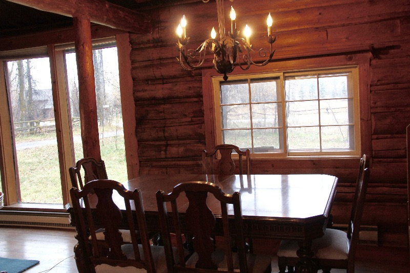 Cozy Log Cabin in 1/2 acre - Photo 6