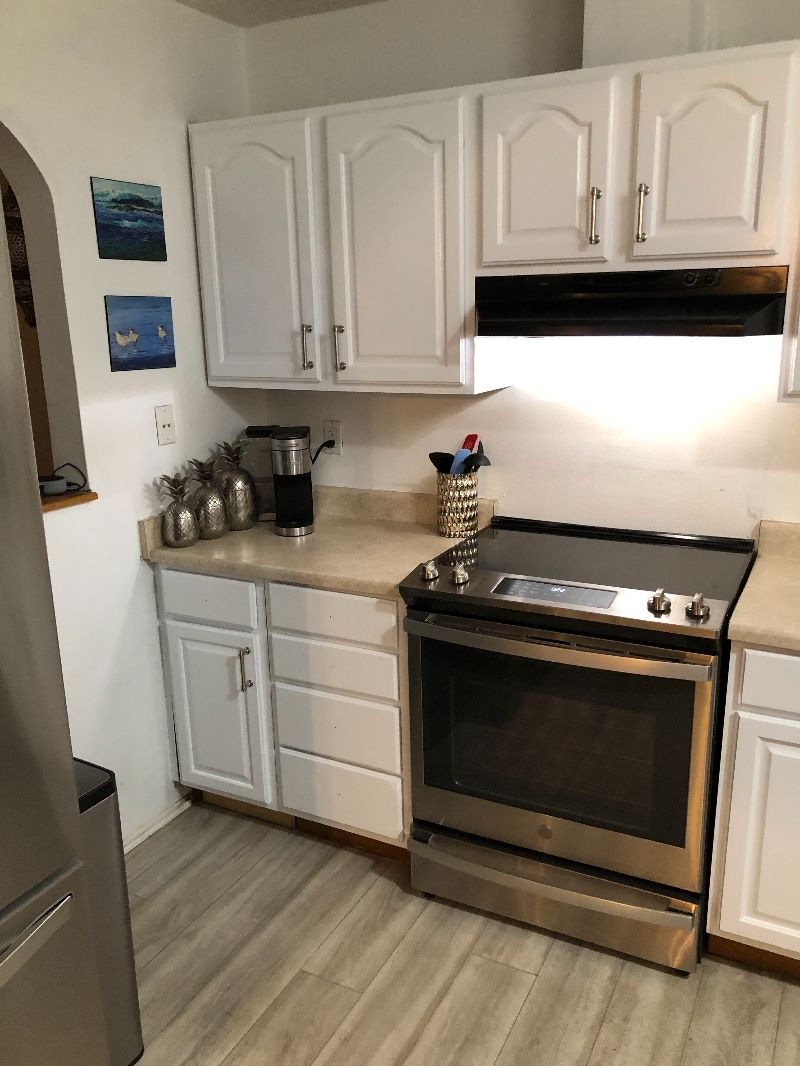 Bay View 1200 Sq. Ft 2BR/2BA Trolley steps away for downtown San Diego and UCSD - Photo 5