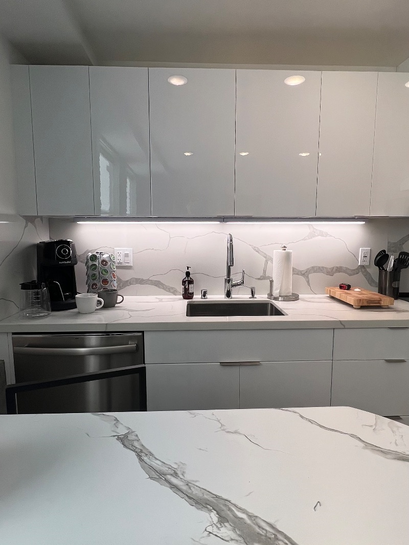 Luxury Fully Furnished Pied-a-Terre with private patio in North Beach - Photo 6