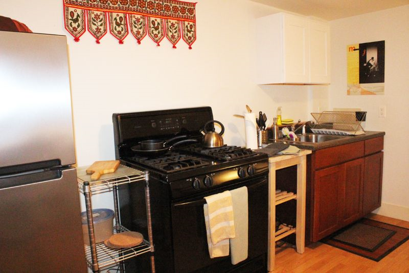 1 Br Apartment. Noe Valley Neighborhood SF. Unit under single family home. Separate entrance. - Photo 6