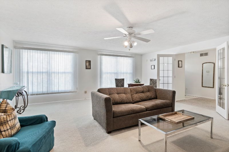 Private and Central 2-BDRM - Photo 4