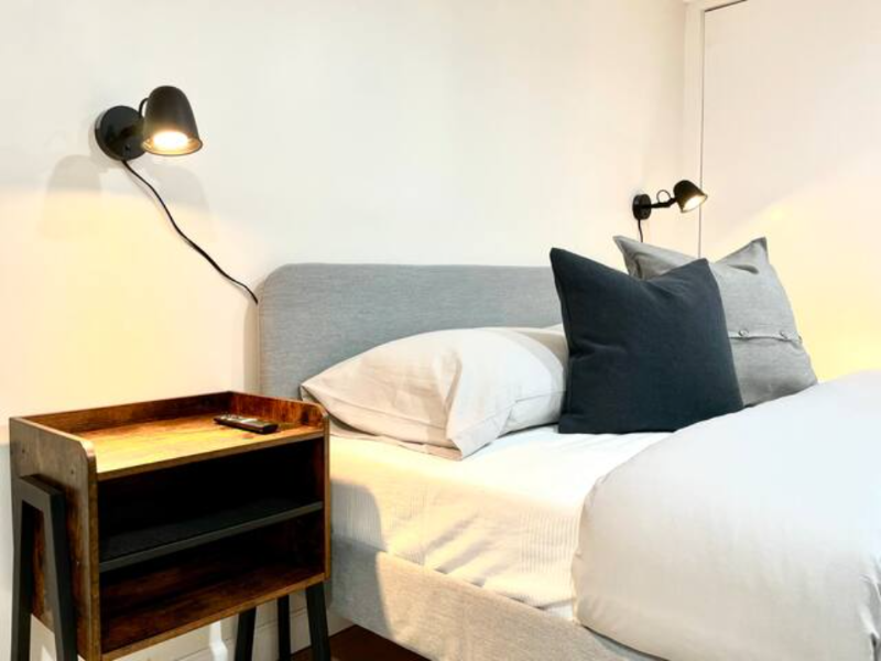 Cozy Stylish 3 bedroom 1 bath near hospital LLRR/NYC - Photo 10