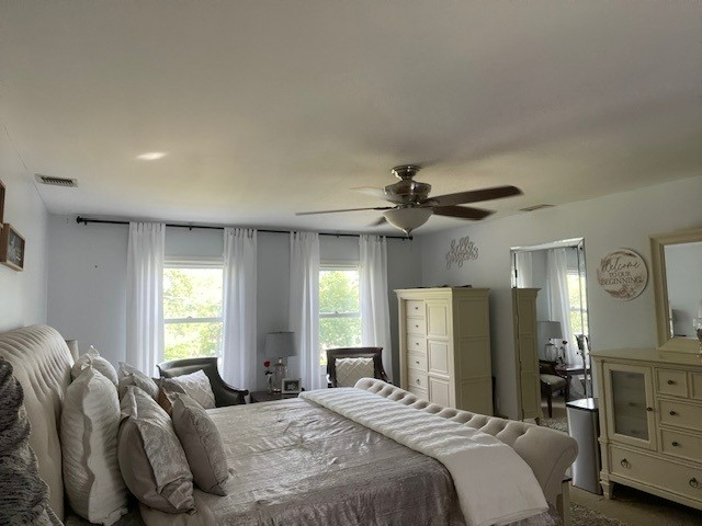 Lovely home with two bedrooms for rent in Tomkins Cove , NY - Photo 6