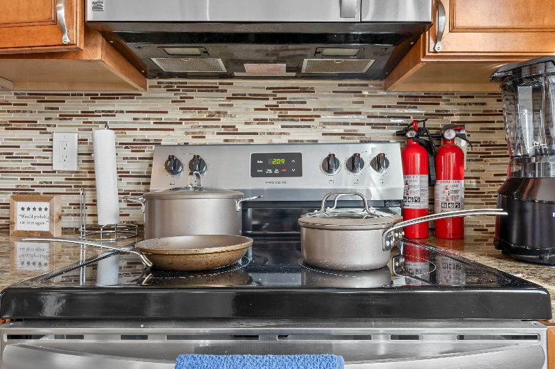 Explore Long Island House - Photo 12