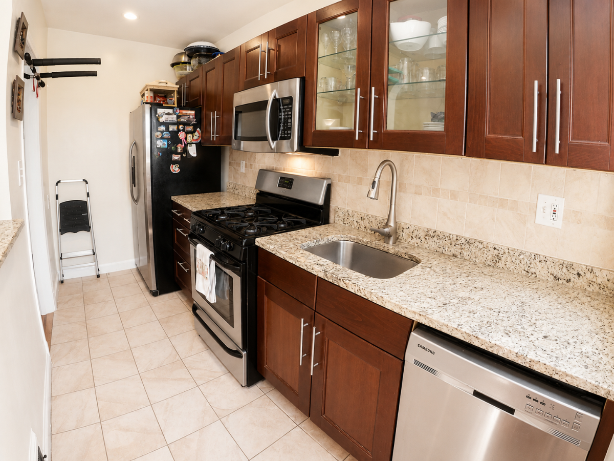 Restored DC Charmer | 2BR Near Hospitals & Downtown - Photo 5