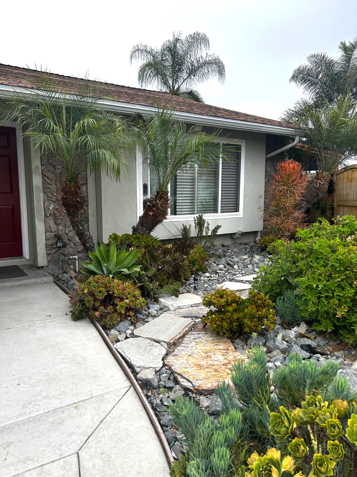 A home away from Home - Photo 2