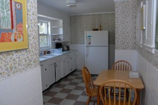Comfy Apartment Close to Hospital, Rehab Center, Academy and Downtown - Photo 2