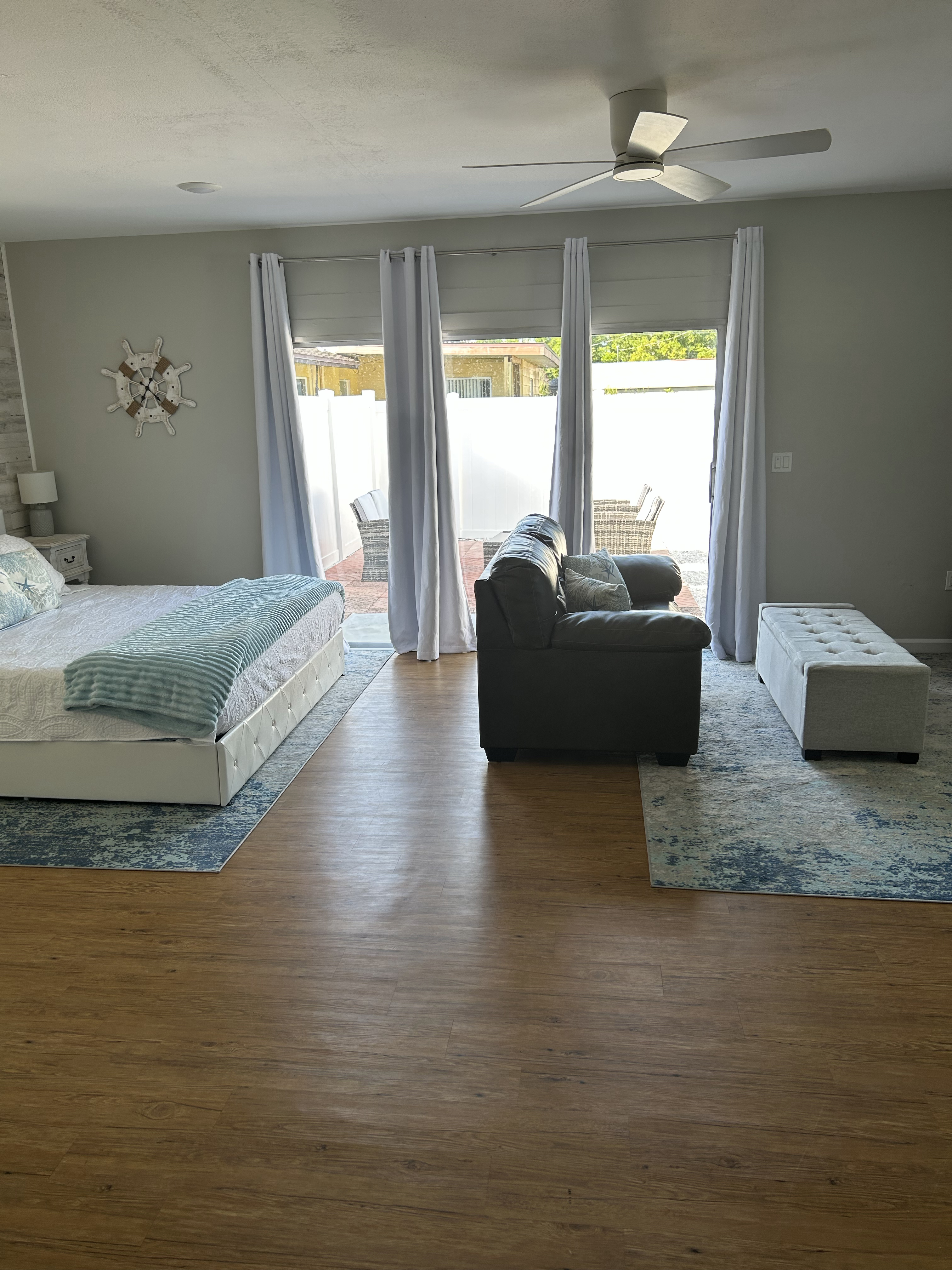 Bradenton Studio with private fenced in yard, close to beach and Manatee River. - Photo 4