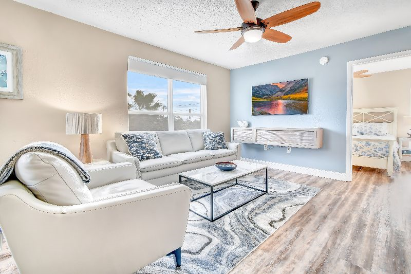 1 Bed/ 1 Bath Condo In Paradise - Photo 4