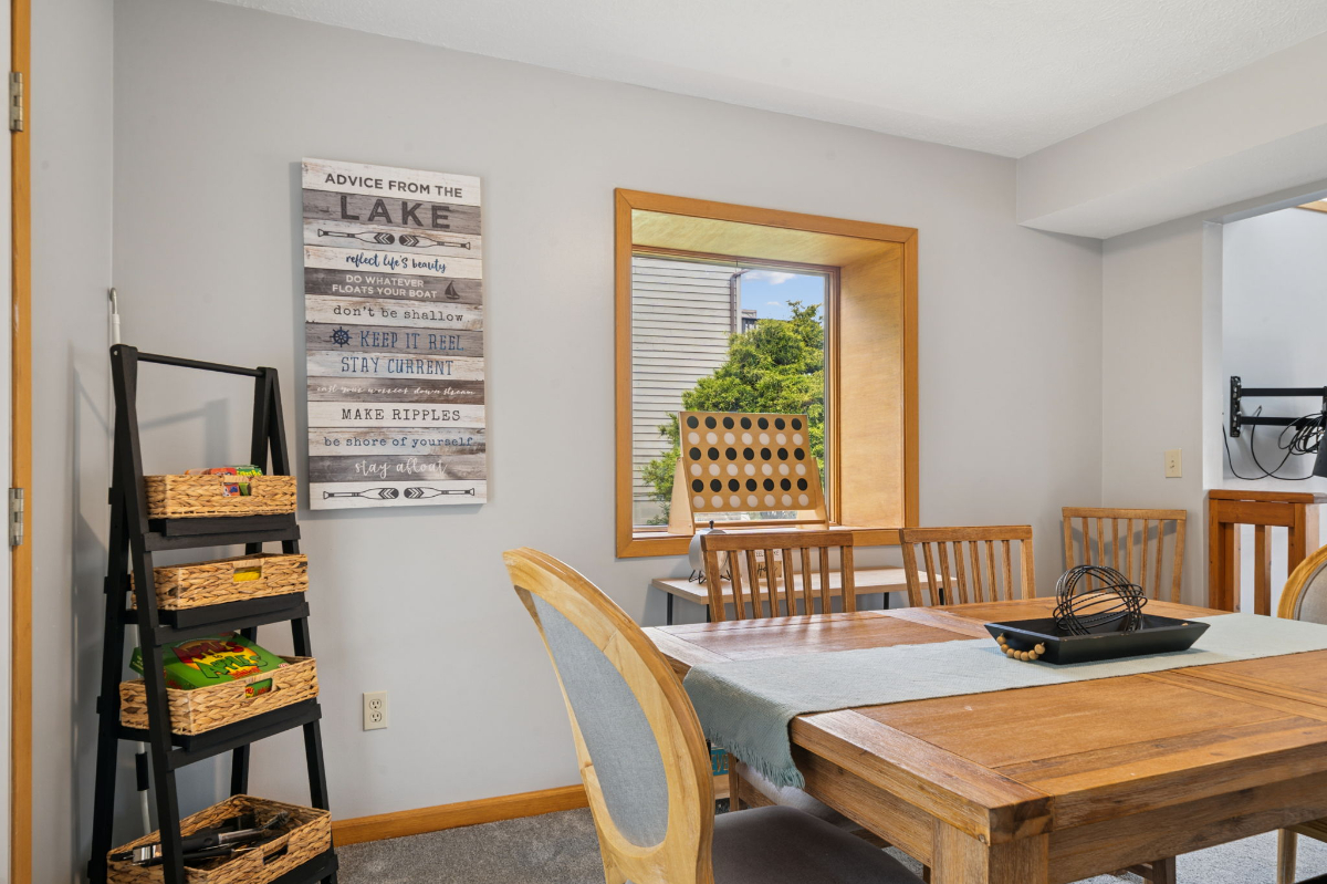 Lakeside Haven - Photo 11