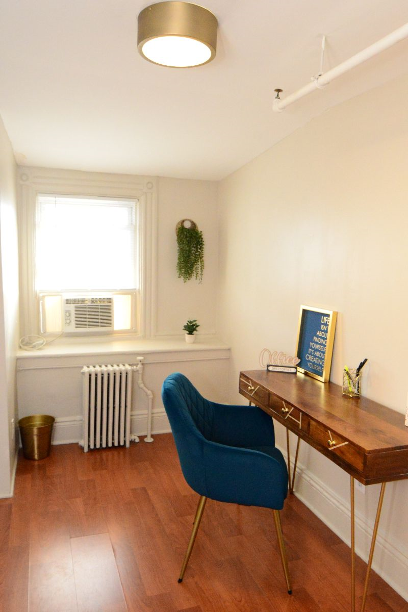 Junior Suite with Dedicated WFH Office, Fast Wifi - Photo 11