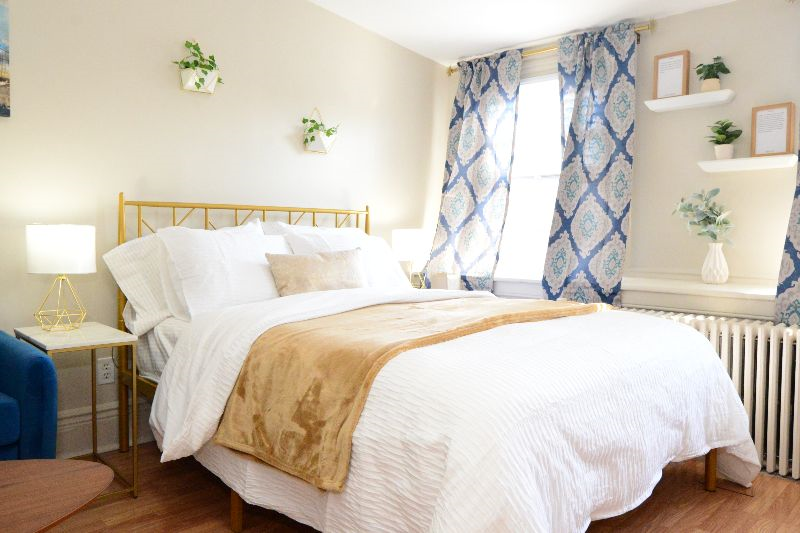 Junior Suite with Dedicated WFH Office, Fast Wifi - Photo 2
