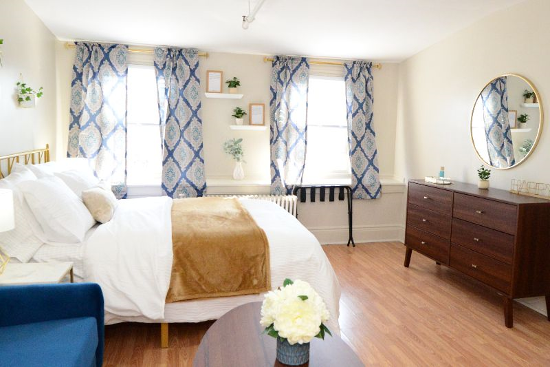 Junior Suite with Dedicated WFH Office, Fast Wifi - Photo 4