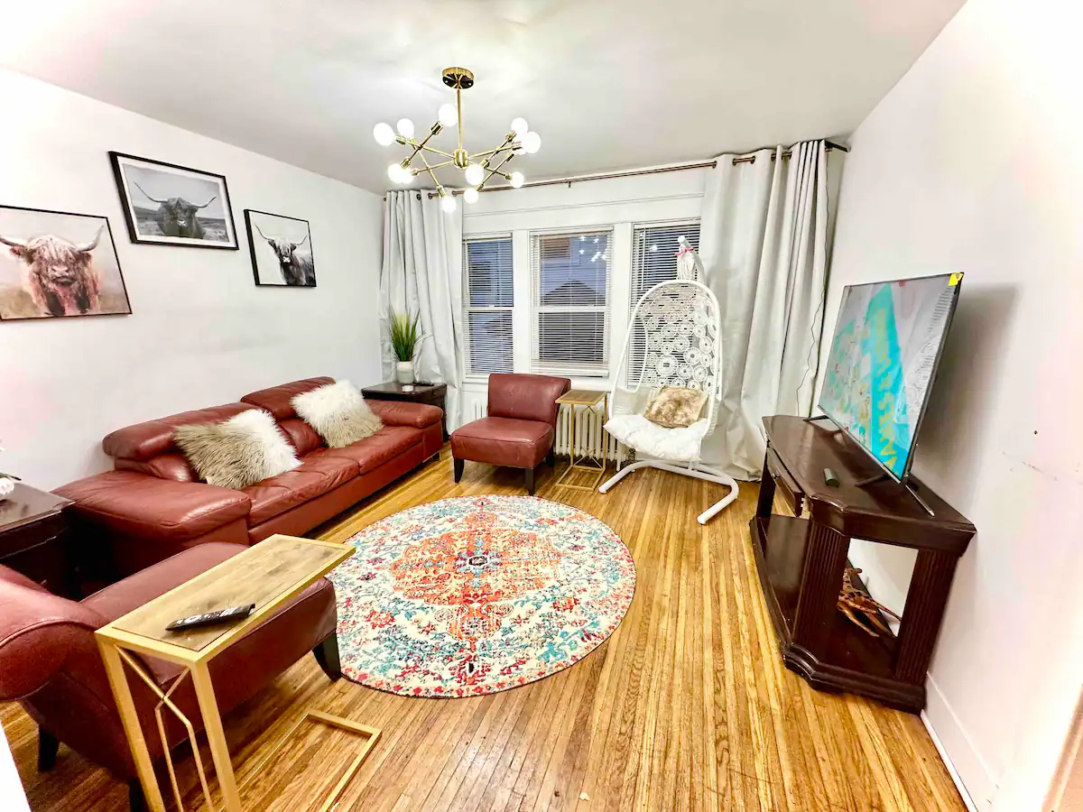 Hertel Strip 2 br or 1 br - Photo 1