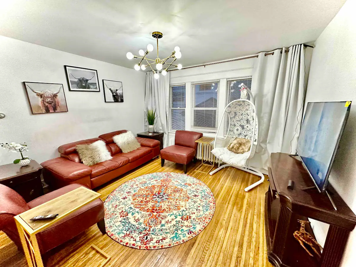 Hertel Strip 2 br or 1 br - Photo 7