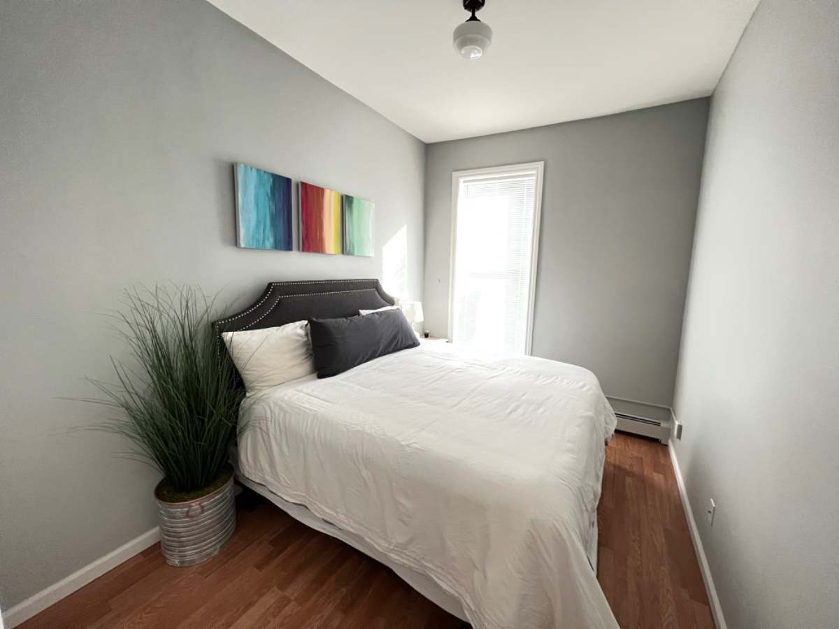 Newly Renovated Apt Near St Joseph's Hospital /... - Photo 12