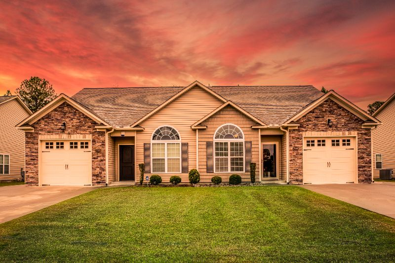 3BR Nearly New Construction, Beautifully Furnished - Minutes from Vidant, Stunning, Best Neighborhood