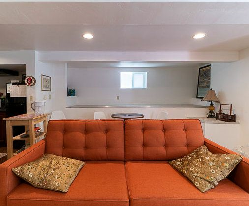 Parking + Washer + Dryer/ Yard/ Centrally Located | Silver Lake/ Echo Park- Great location - Photo 2
