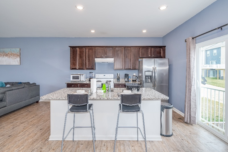 3 Bedroom Townhouse near Medical Centers - Photo 7
