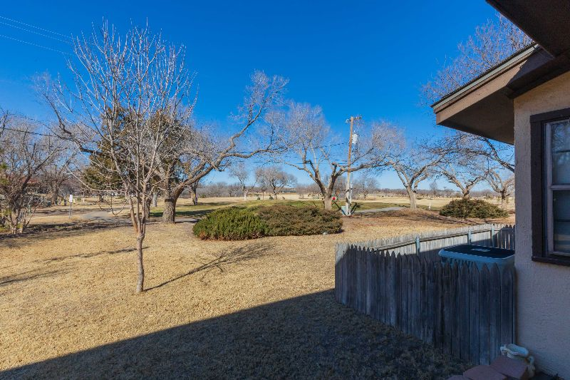Cozy Condo on Golf Course - Photo 2