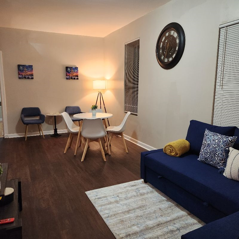 Charming 2BDR Apartment in St. Louis, MO - Photo 12
