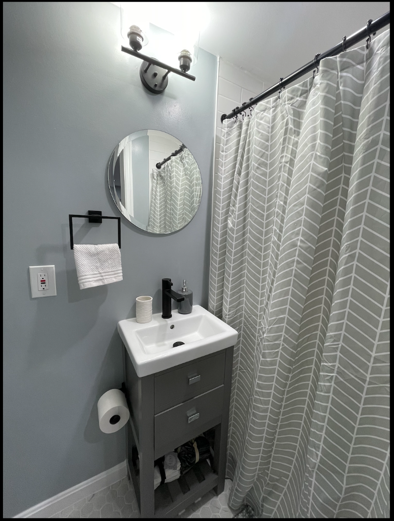 FURNISHED SHORT TERM LEASE! - Photo 3