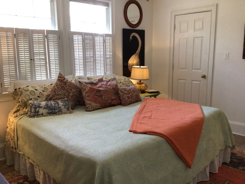 Savannah Historic District Townhouse - Photo 8