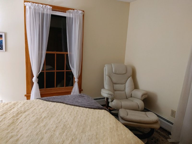 10 minutes from Saratoga Hospital - Photo 3