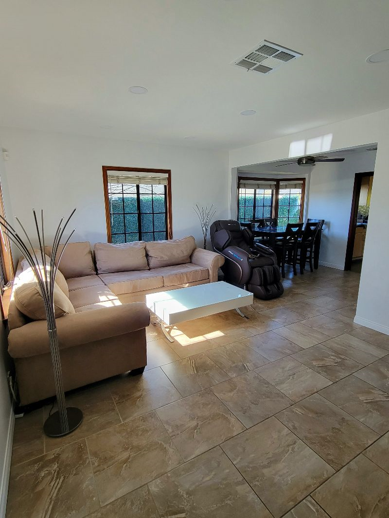 Furnished Los Angeles / Lake Balboa House - Photo 4