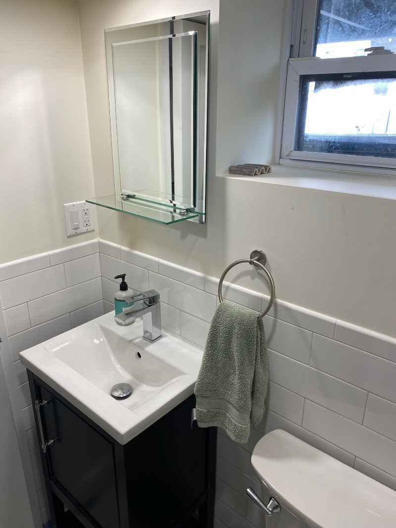 Newly renovated garden-level one-bedroom apartment in Brooklyn - Photo 8