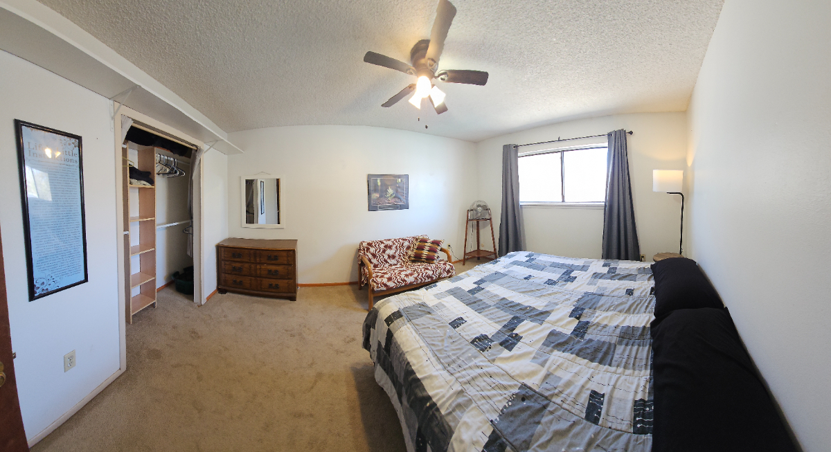 Fully furnished-centrally located-cozy  quiet - Photo 4