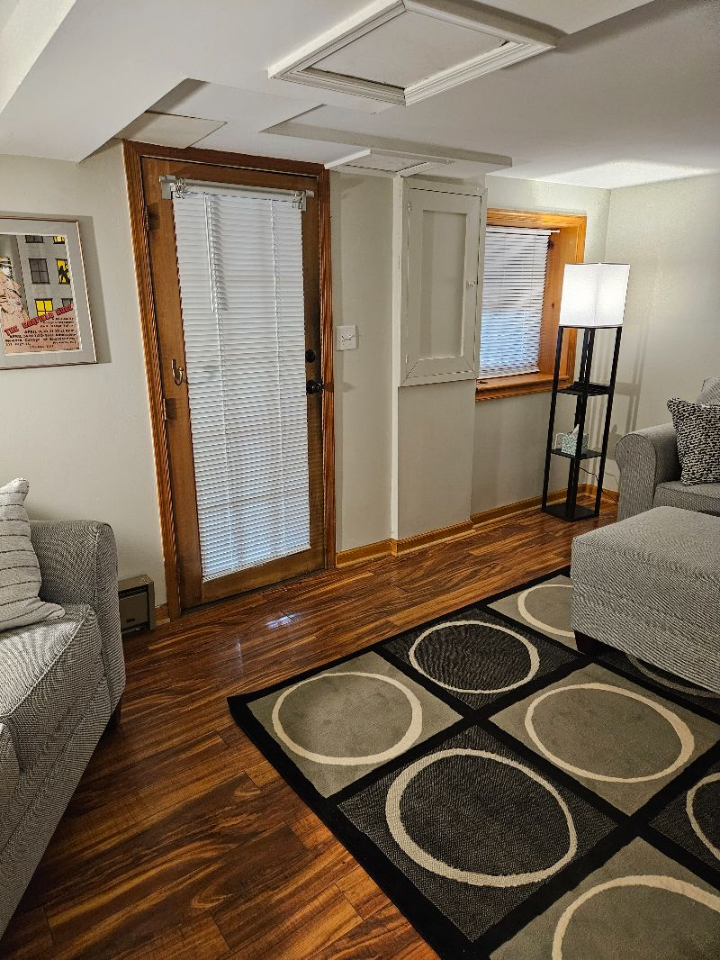 One-bedroom basement apartment in historic Mt. Pleasant, DC - Photo 6