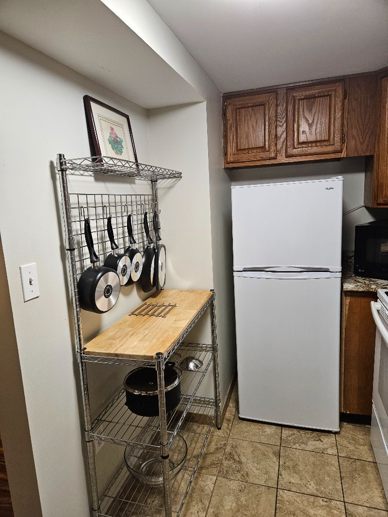 One-bedroom basement apartment in historic Mt. Pleasant, DC - Photo 9