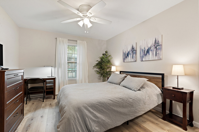 Classy 3BR/2BA with large pool in HEART of SOCO - Photo 12