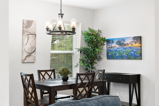 Classy 3BR/2BA with large pool in HEART of SOCO - Photo 11