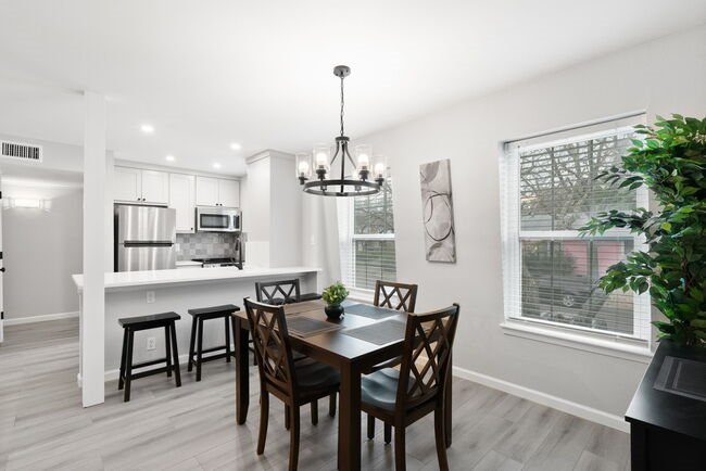 Classy 3BR/2BA with large pool in HEART of SOCO - Photo 9