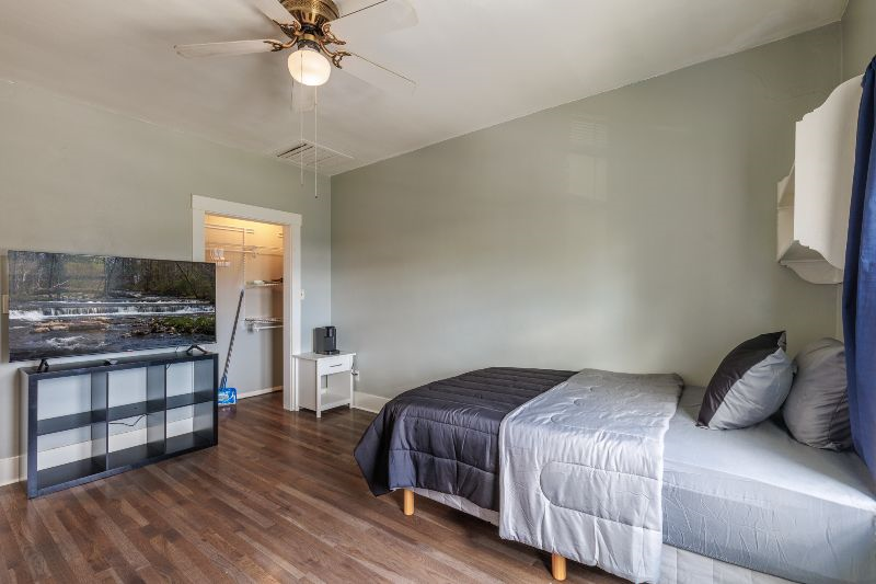 Furnished studio apt totally independent - Photo 4